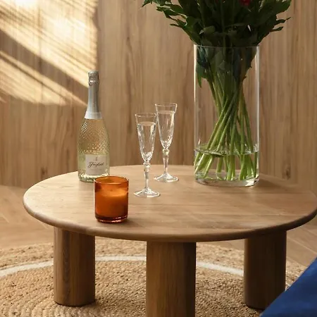 Movo Underwall Old Town Διαμέρισμα *